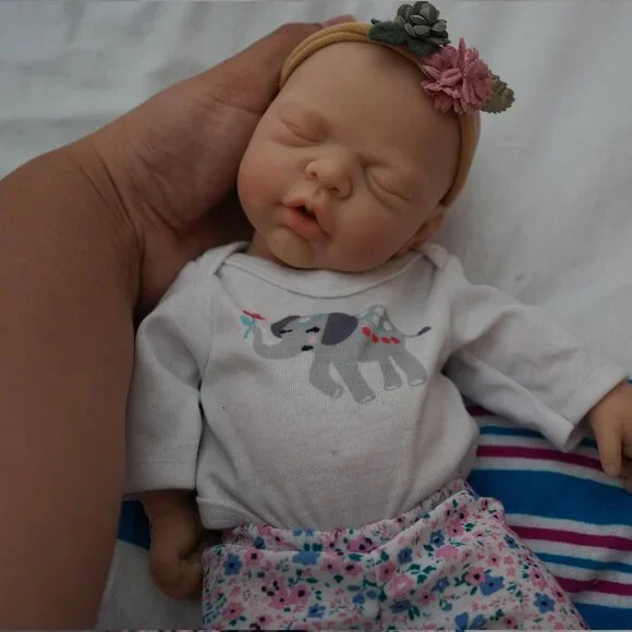 Lifelike Reborn Baby Doll 12 inch Full Silicone Newborn Girl Real Life Baby Doll - Picture 2 of 7